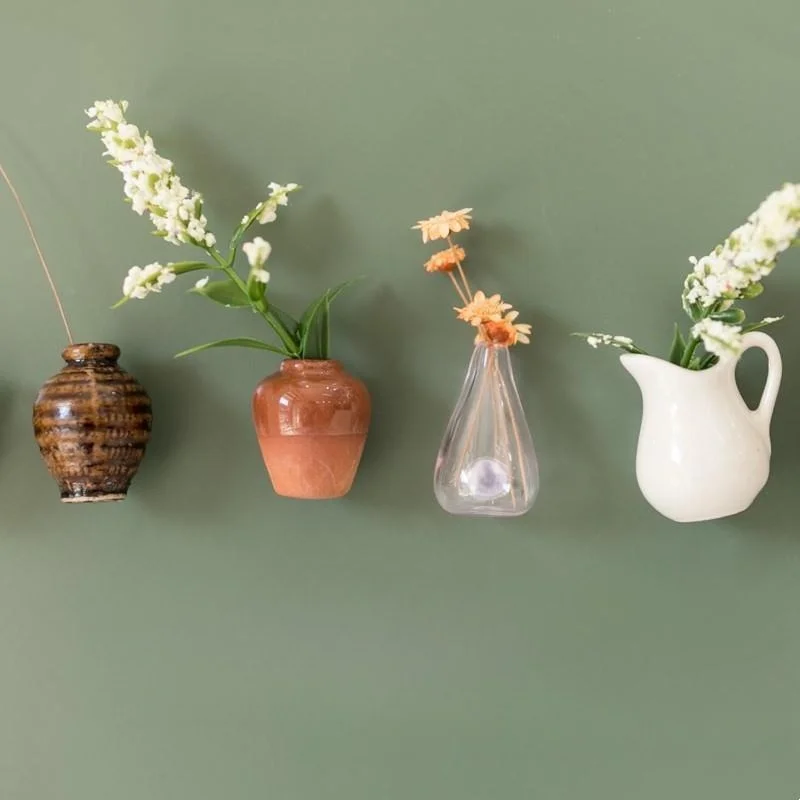 Mini ceramiczny wazonik z magnesem na lodówkę 🌸